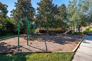 5543 Napa Dr, Sarasota, FL 34243 - Photo 43