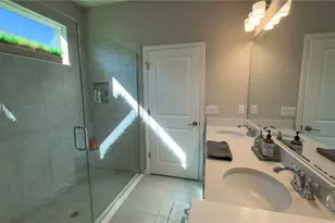 15285 Shady Palms Ln, Nokomis, FL 34275 - Photo 13