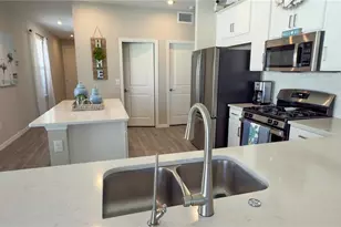 15285 Shady Palms Ln, Nokomis, FL 34275 - Photo 7