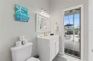 4137 Pinar Dr, Bradenton, FL 34210 - Photo 9