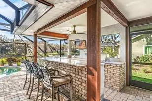 4502 Friar Tuck Ln, Sarasota, FL 34232 - Photo 23