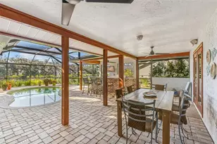 4502 Friar Tuck Ln, Sarasota, FL 34232 - Photo 21