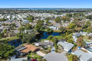 6410 38th Ave Cir W, Bradenton, FL 34209 - Photo 33