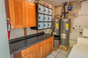 404 Armada Rd S, Venice, FL 34285 - Photo 7