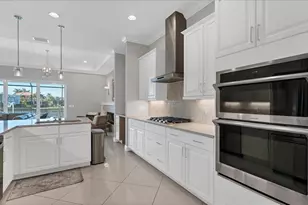 6204 Trophy Ln, Bradenton, FL 34210 - Photo 19