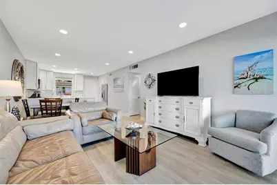 4310 Falmouth Drive #102, Longboat Key, FL 34228 - Photo 33