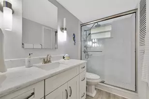 4310 Falmouth Dr, Longboat Key, FL 34228 - Photo 47