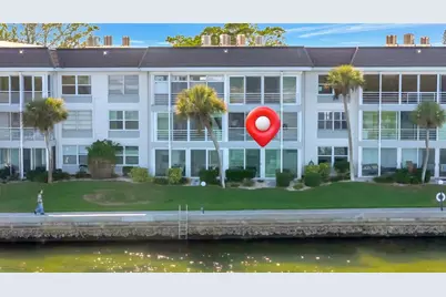 4310 Falmouth Drive #102, Longboat Key, FL 34228 - Photo 17