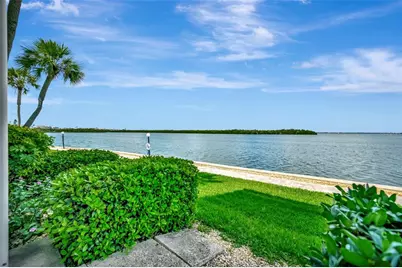 4310 Falmouth Drive #102, Longboat Key, FL 34228 - Photo 5