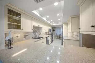 5740 Midnight Pass Rd, Sarasota, FL 34242 - Photo 13