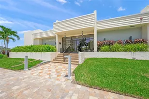 5740 Midnight Pass Rd, Sarasota, FL 34242 - Photo 59