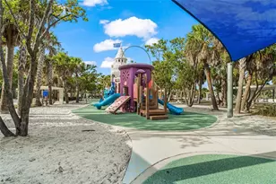 1358 Moonmist Dr, Sarasota, FL 34242 - Photo 43