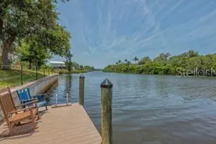 2016 Riverbluff Pkwy, Sarasota, FL 34231 - Photo 49