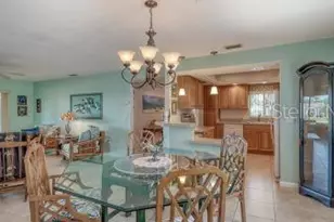 2016 Riverbluff Pkwy, Sarasota, FL 34231 - Photo 15