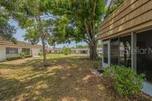 2016 Riverbluff Pkwy, Sarasota, FL 34231 - Photo 41