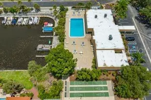 2016 Riverbluff Pkwy, Sarasota, FL 34231 - Photo 79