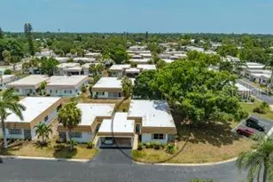 2016 Riverbluff Pkwy, Sarasota, FL 34231 - Photo 39