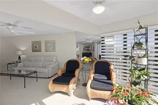 5608 Gulf Dr, Holmes Beach, FL 34217 - Photo 17