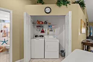 7040 Strand Cir, Bradenton, FL 34203 - Photo 29