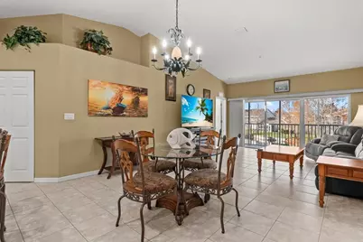 7040 Strand Circle #201, Bradenton, FL 34203 - Photo 5