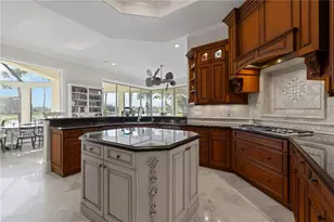 3171 Founders Club Dr, Sarasota, FL 34240 - Photo 9