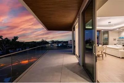 1591 Gulf Of Mexico Drive #412, Longboat Key, FL 34228 - Photo 25