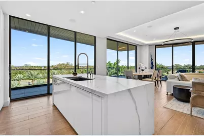 1591 Gulf Of Mexico Drive #412, Longboat Key, FL 34228 - Photo 19