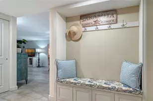 1750 Benjamin Franklin Dr, Sarasota, FL 34236 - Photo 5