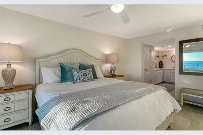 1750 Benjamin Franklin Drive #9C, Sarasota, FL 34236 - Photo 21