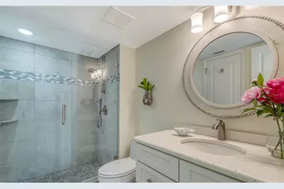 1750 Benjamin Franklin Drive #9C, Sarasota, FL 34236 - Photo 27