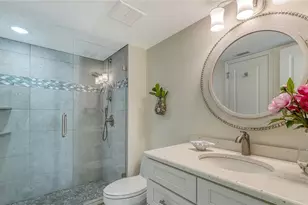 1750 Benjamin Franklin Dr, Sarasota, FL 34236 - Photo 27