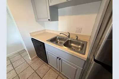 2636 Hidden Lake Drive N #H, Sarasota, FL 34237 - Photo 5