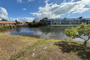2636 Hidden Lake Dr N, Sarasota, FL 34237 - Photo 3