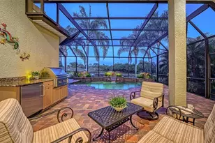 7325 Lake Forest Gln, Lakewood Ranch, FL 34202 - Photo 5