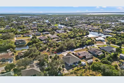 17265 Gulfspray Circle, Port Charlotte, FL 33948 - Photo 33