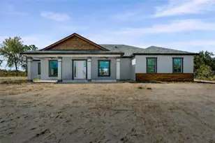 6137 Grove Blvd, Punta Gorda, FL 33982 - Photo 3