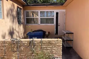 1900 26th Ave N, Saint Petersburg, FL 33713 - Photo 7