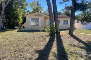 1900 26th Ave N, Saint Petersburg, FL 33713 - Photo 9