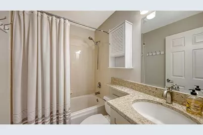 4240 Breezeway Boulevard #310, Sarasota, FL 34238 - Photo 31