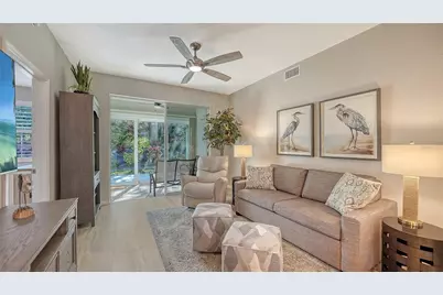 4240 Breezeway Boulevard #310, Sarasota, FL 34238 - Photo 7