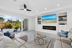 635 Jungle Queen Way, Longboat Key, FL 34228 - Photo 9