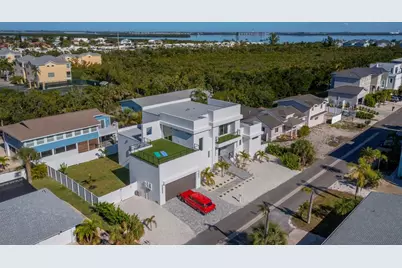 635 Jungle Queen Way, Longboat Key, FL 34228 - Photo 3