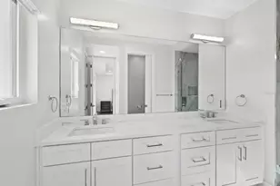 635 Jungle Queen Way, Longboat Key, FL 34228 - Photo 37