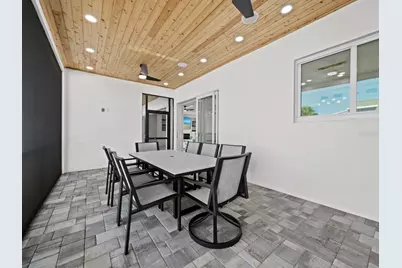 635 Jungle Queen Way, Longboat Key, FL 34228 - Photo 21