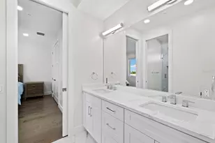 635 Jungle Queen Way, Longboat Key, FL 34228 - Photo 35