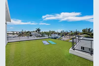 635 Jungle Queen Way, Longboat Key, FL 34228 - Photo 31