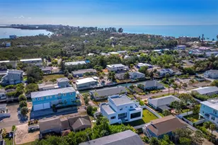 635 Jungle Queen Way, Longboat Key, FL 34228 - Photo 49