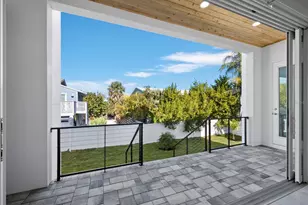 635 Jungle Queen Way, Longboat Key, FL 34228 - Photo 11