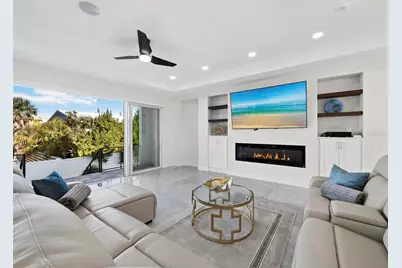 635 Jungle Queen Way, Longboat Key, FL 34228 - Photo 9