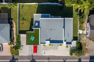 635 Jungle Queen Way, Longboat Key, FL 34228 - Photo 47